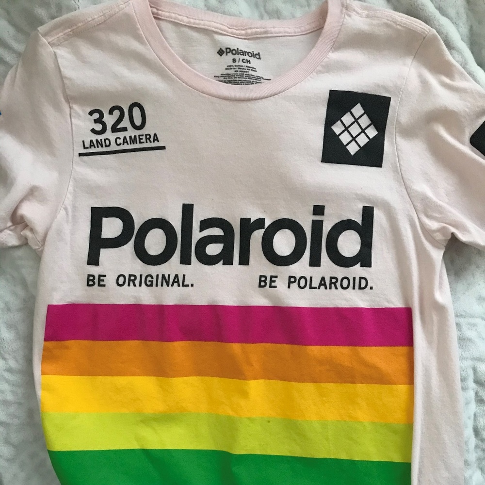 Polaroid T
